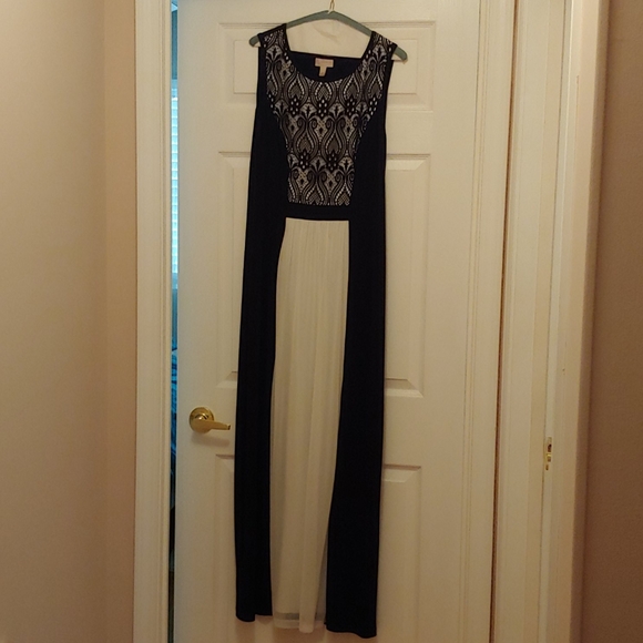 Dress Barn Dresses & Skirts - Black and white dress